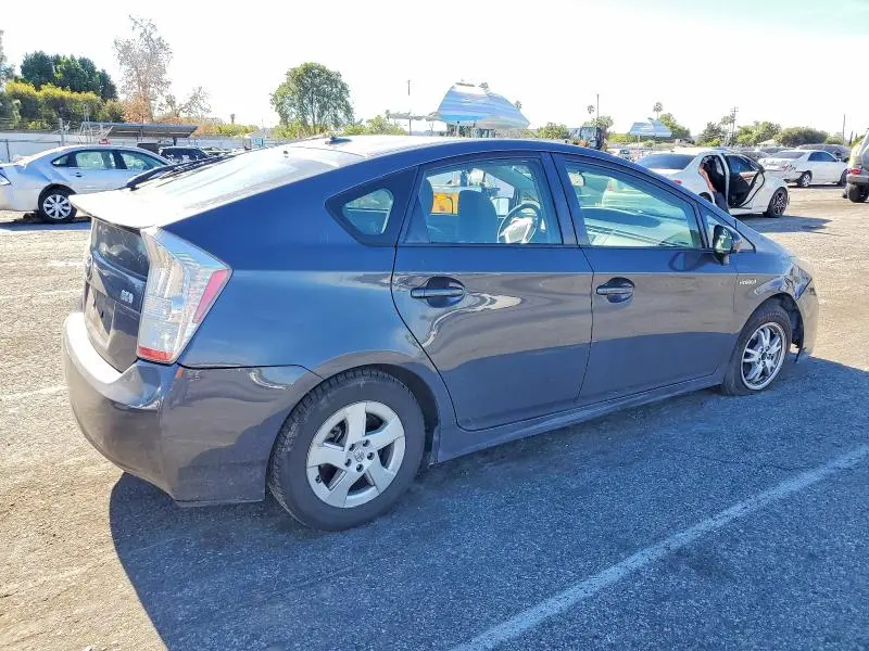 2010 TOYOTA PRIUS   