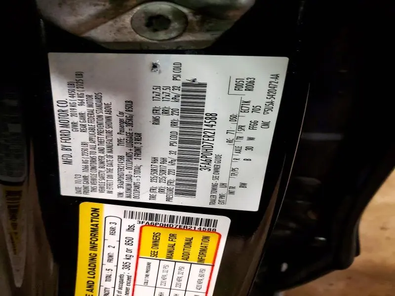 2014 FORD FUSION SE  
