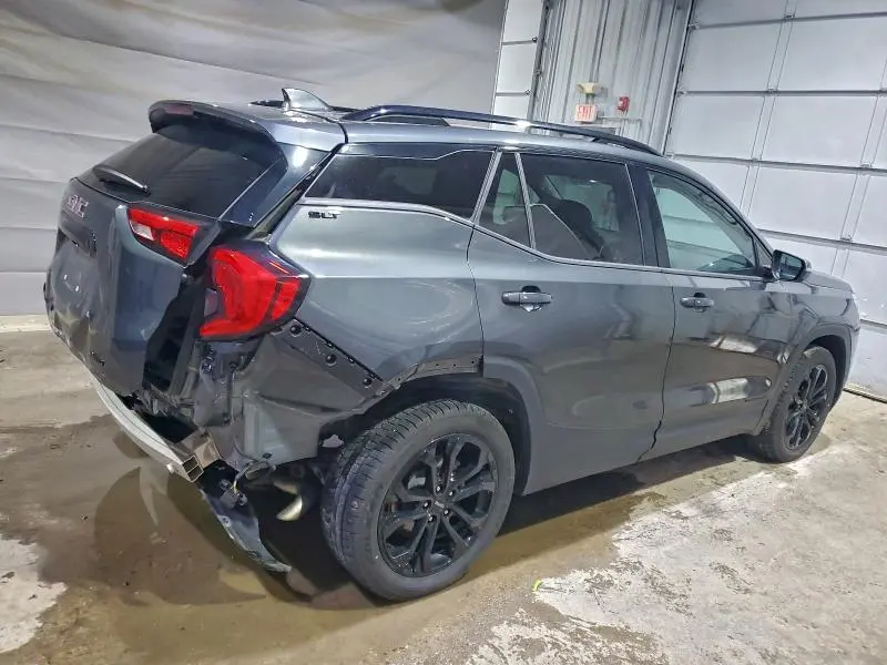 2021 GMC TERRAIN SLT  