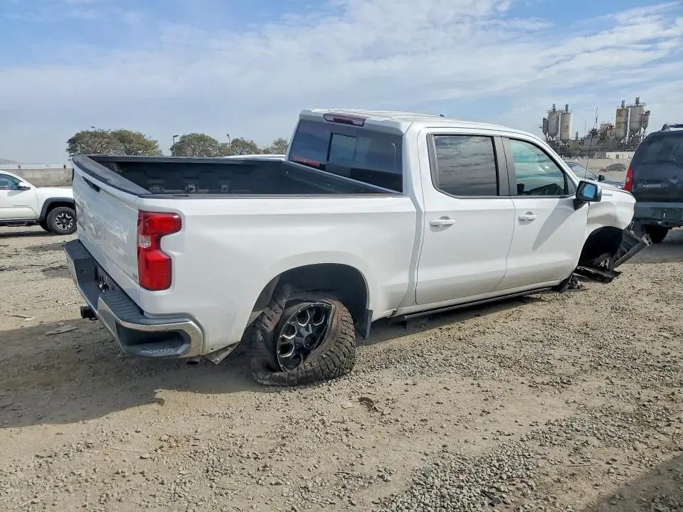 2020 CHEVROLET SILVERADO C1500 LT  