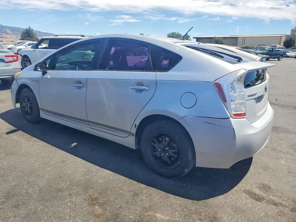 2011 TOYOTA PRIUS TWO  