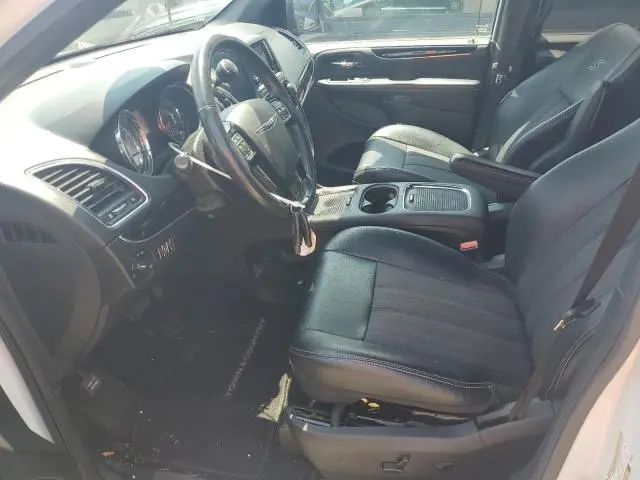 2014 CHRYSLER TOWN & COUNTRY S  