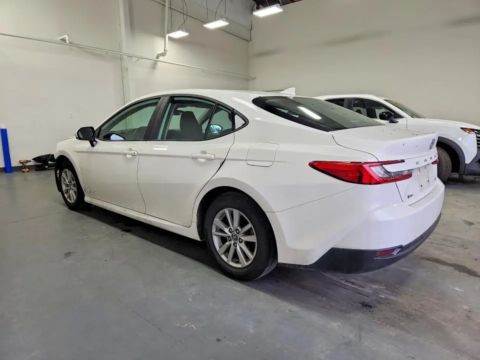2025 TOYOTA CAMRY LE  