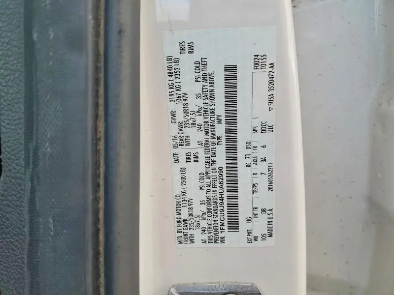 2017 FORD ESCAPE TITANIUM  