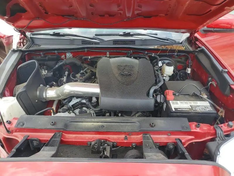 2022 TOYOTA TACOMA SR5 V6  