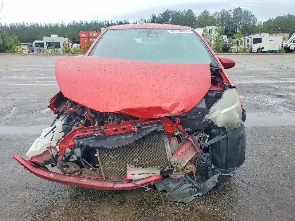 2017 TOYOTA YARIS 5-DOOR LE  