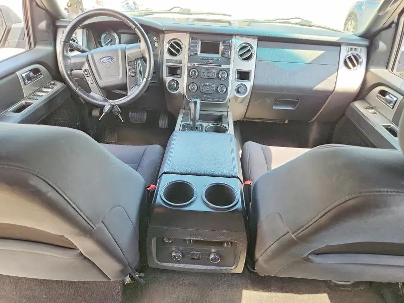 2017 FORD EXPEDITION XLT  