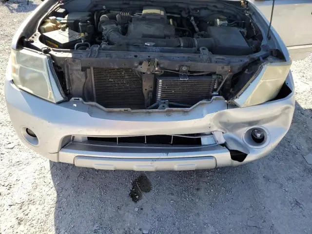 2011 NISSAN PATHFINDER S  