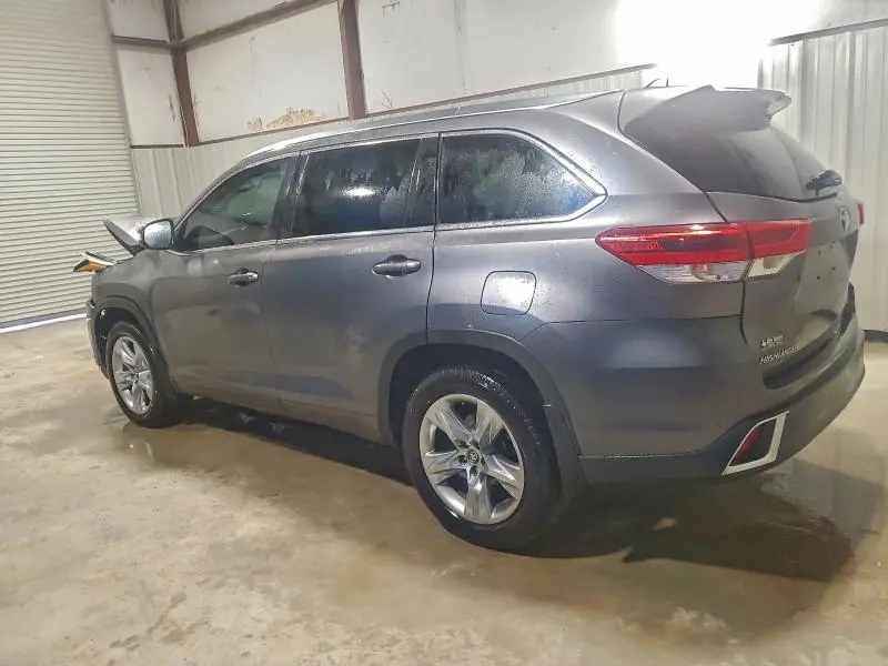 2017 TOYOTA HIGHLANDER LIMITED  