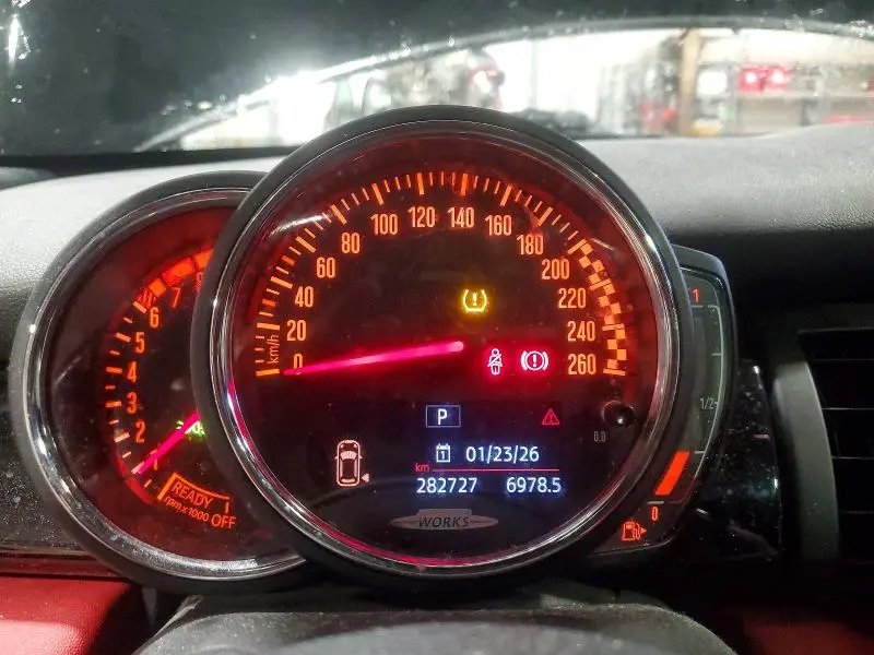 2019 MINI COOPER   