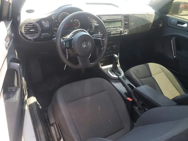 2013 VOLKSWAGEN BEETLE   