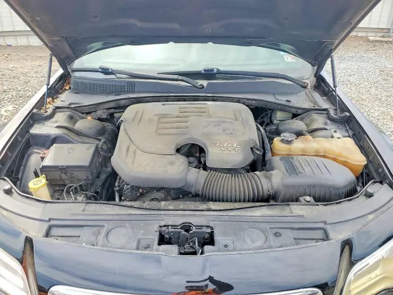 2013 CHRYSLER 300C   