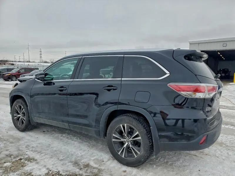 2016 TOYOTA HIGHLANDER XLE  
