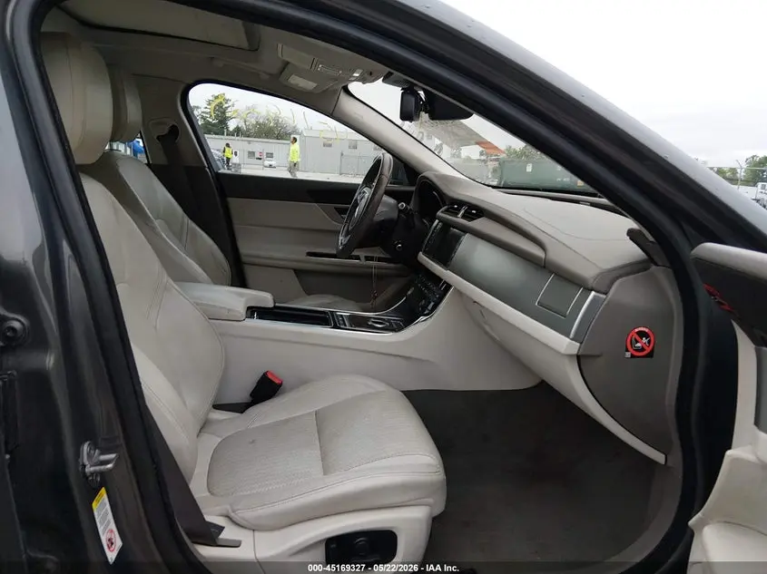 2016 JAGUAR XF 35T PRESTIGE