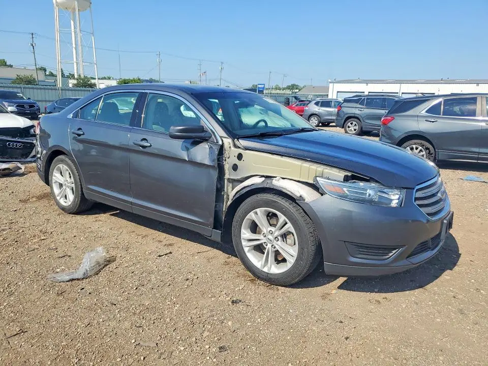 2017 FORD TAURUS SE  