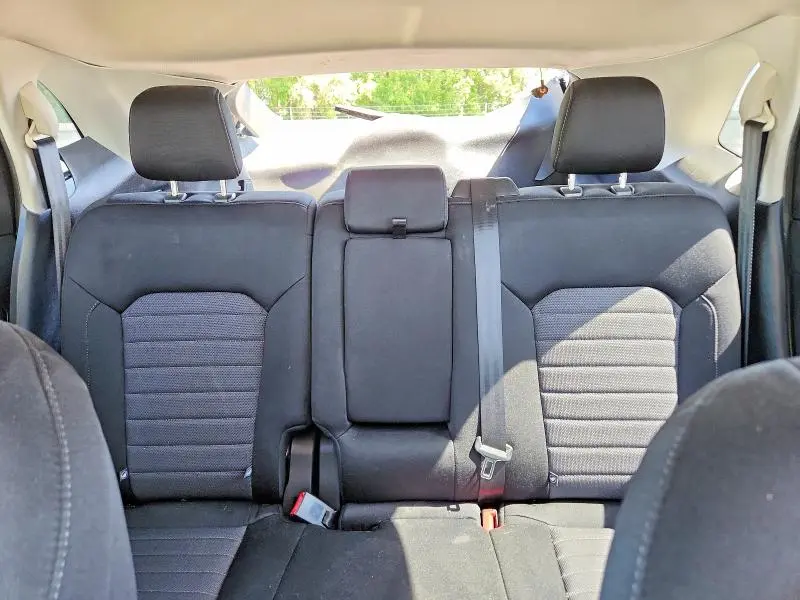 2018 FORD EDGE SE  