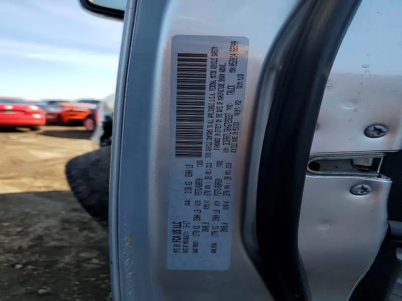 2017 RAM 1500 SLT  