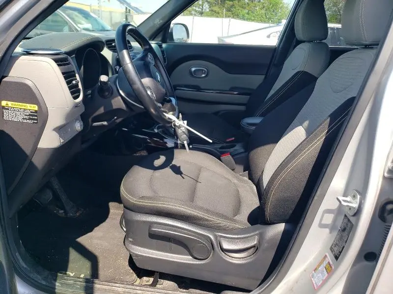 2015 KIA SOUL +  