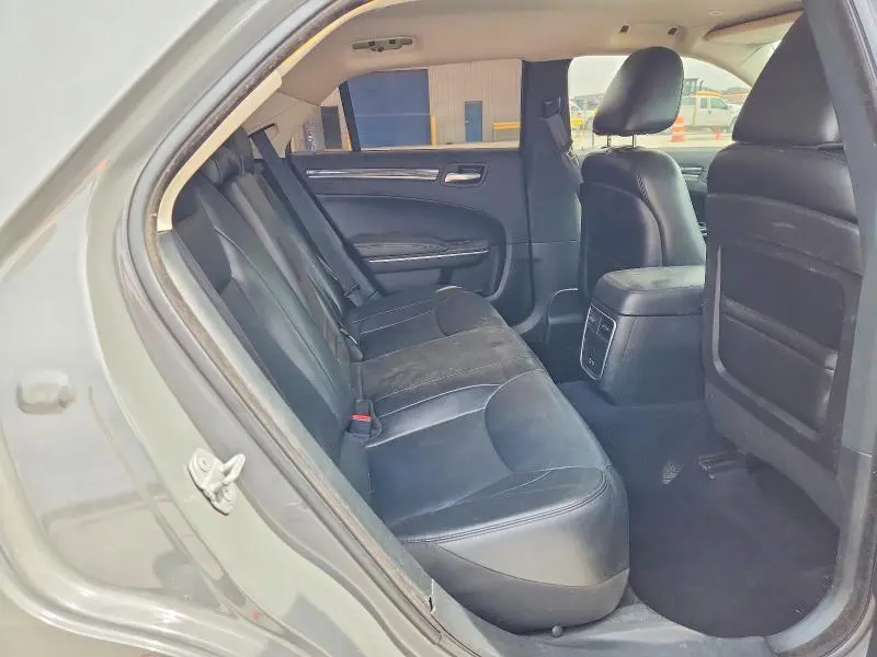 2019 CHRYSLER 300 TOURING  