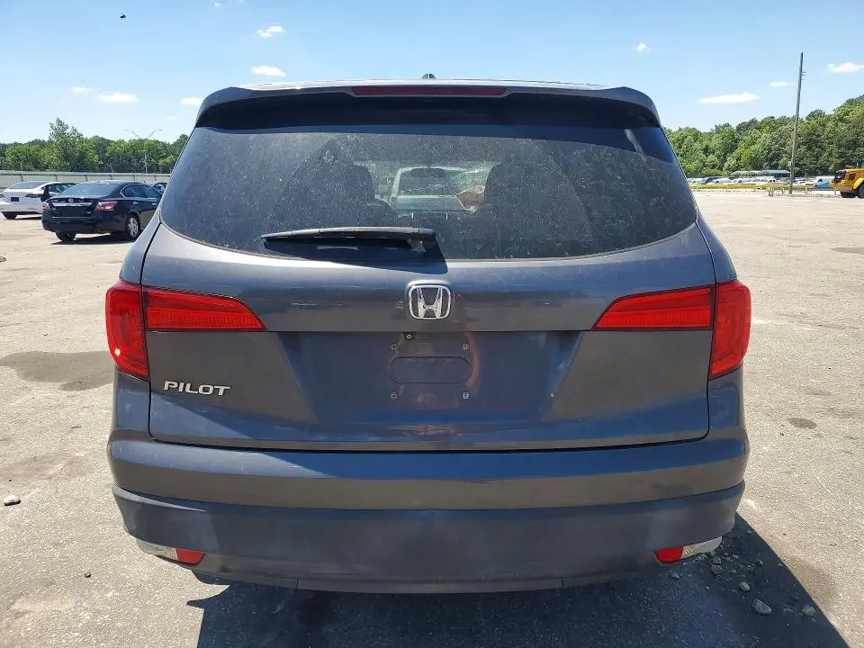 2017 HONDA PILOT EX  