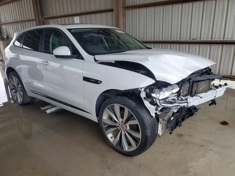 2019 JAGUAR F-PACE R - SPORT  