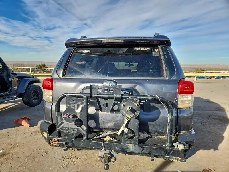 2012 TOYOTA 4RUNNER SR5  