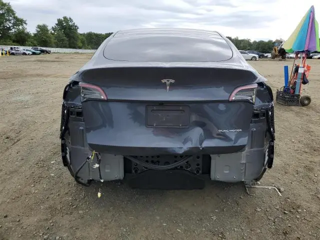 2025 TESLA MODEL Y   