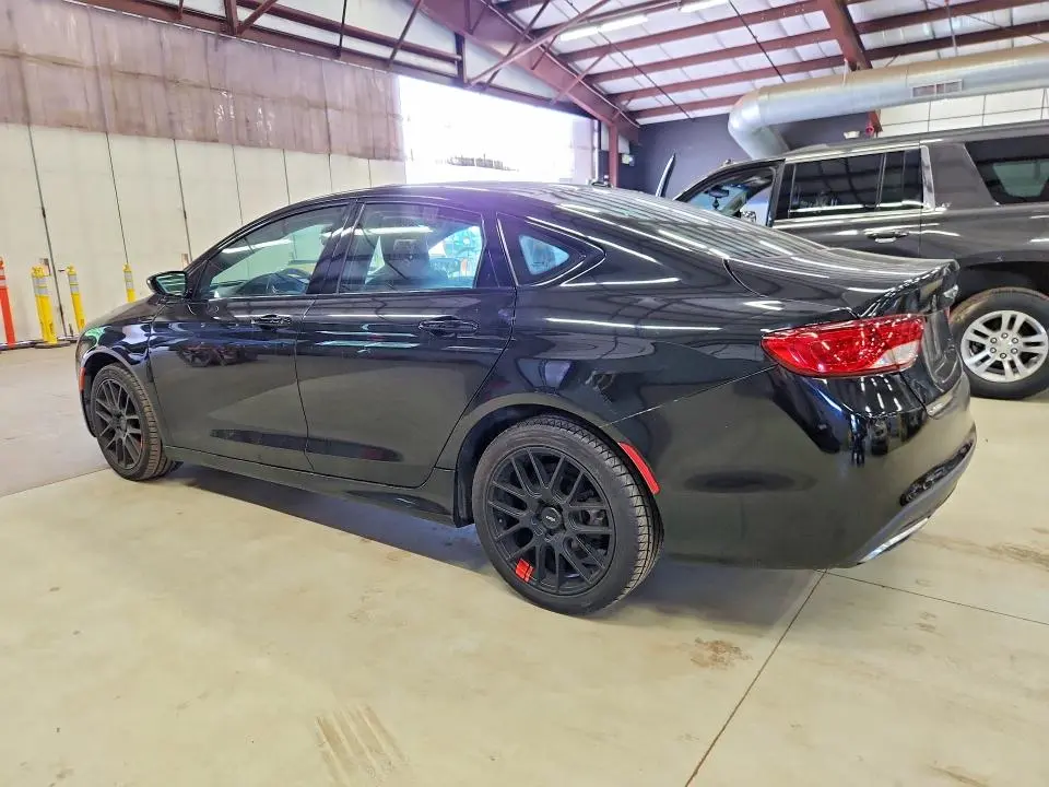 2015 CHRYSLER 200 S  