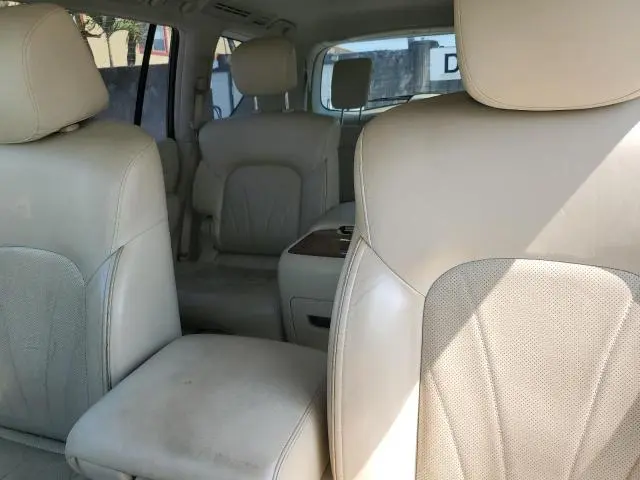 2015 INFINITI QX80   