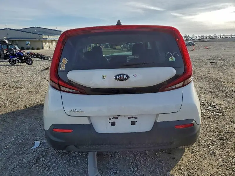 2021 KIA SOUL LX  