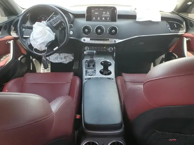 2019 KIA STINGER GT  