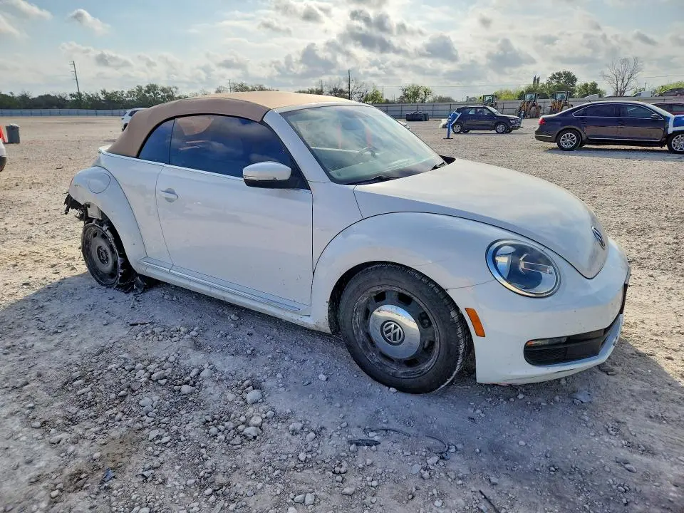 2015 VOLKSWAGEN BEETLE 1.8T  