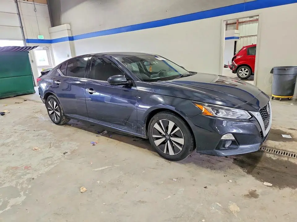 2019 NISSAN ALTIMA   