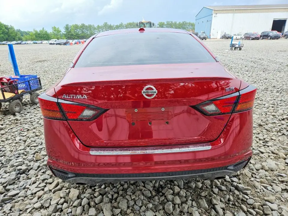2020 NISSAN ALTIMA SR  