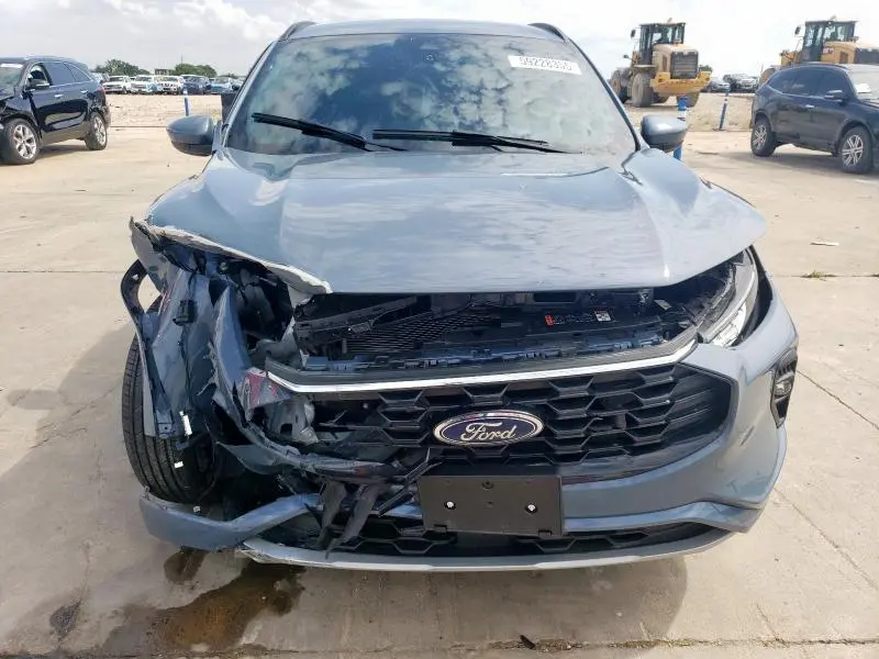 2024 FORD ESCAPE ST LINE SELECT  