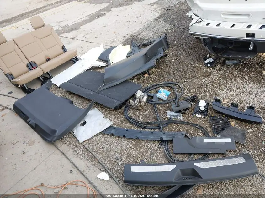 2021 CHEVROLET TAHOE 4WD PREMIER