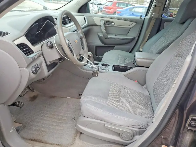 2016 CHEVROLET TRAVERSE LS  