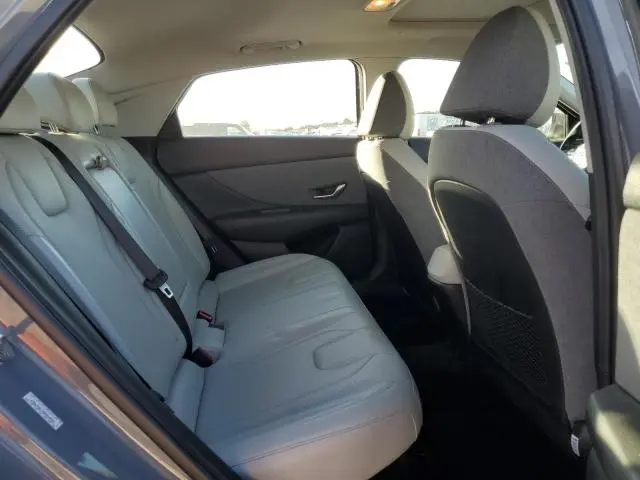 2022 HYUNDAI ELANTRA LIMITED  