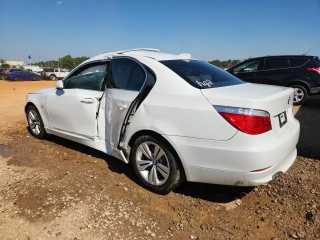2010 BMW 528 I  