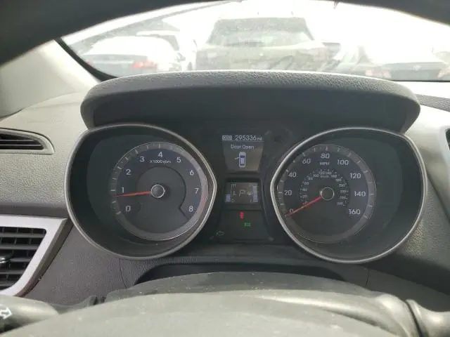 2013 HYUNDAI ELANTRA GT   