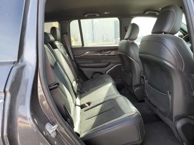 2022 JEEP GRAND CHEROKEE LAREDO
