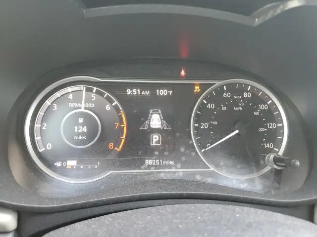 2020 NISSAN VERSA SV  