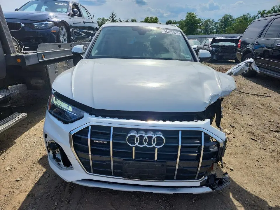 2023 AUDI Q5 PREMIUM 40  