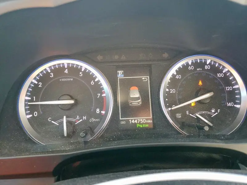 2017 TOYOTA HIGHLANDER LIMITED  