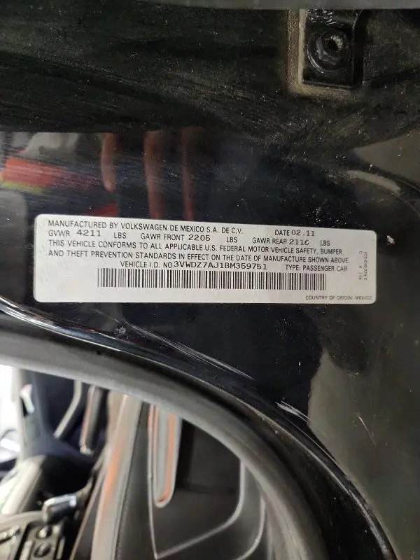2011 VOLKSWAGEN JETTA SE  
