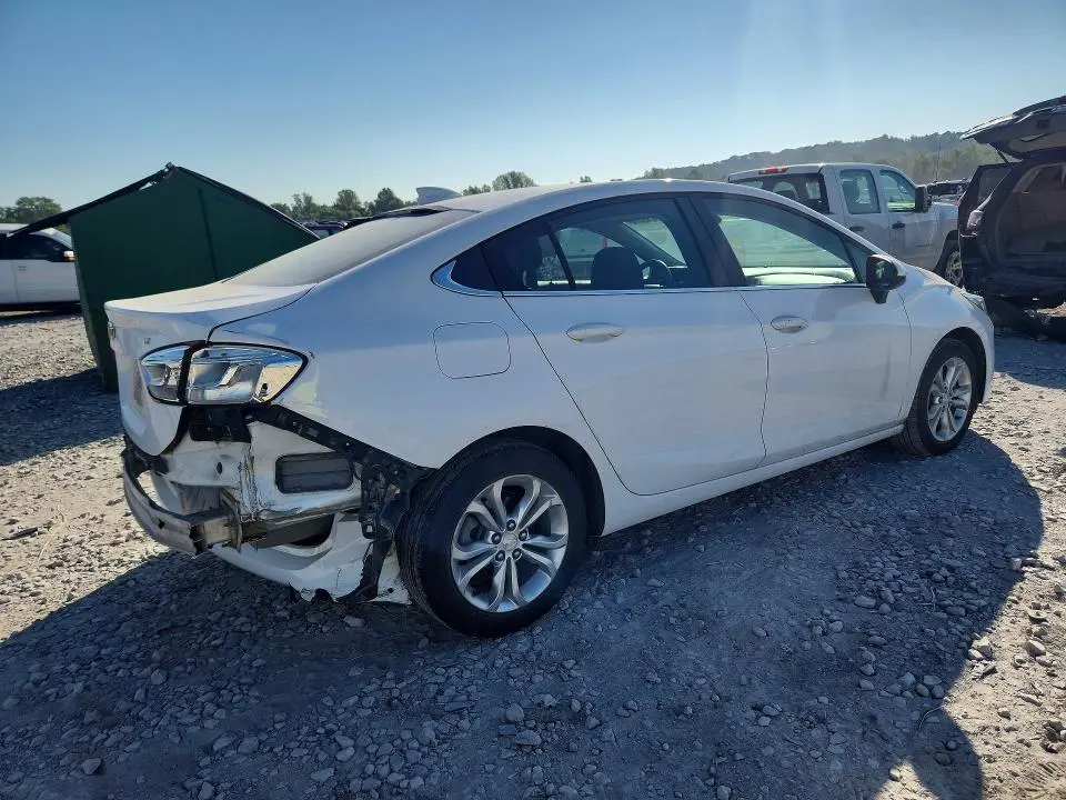 2019 CHEVROLET CRUZE LT  