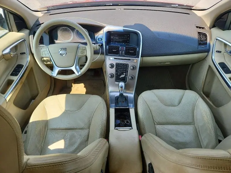 2013 VOLVO XC60 3.2  