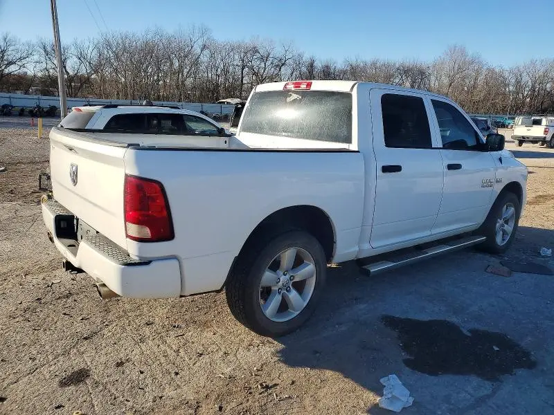 2014 RAM 1500 ST  