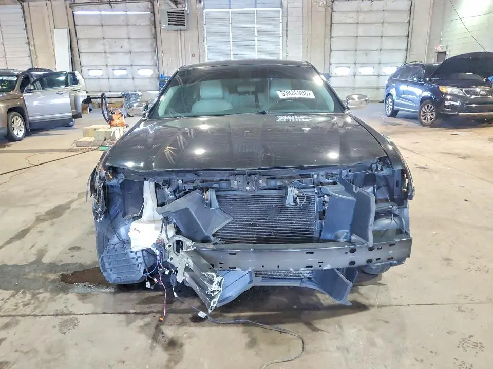 2018 CHRYSLER 300 LIMITED  