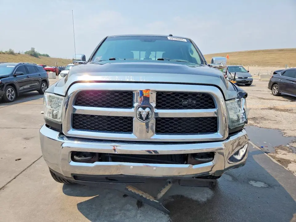 2015 RAM 2500 SLT  